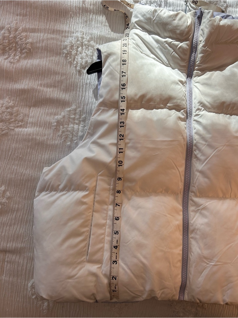 All In Motion Reversible Puffer Vest - Picture 7 of 9